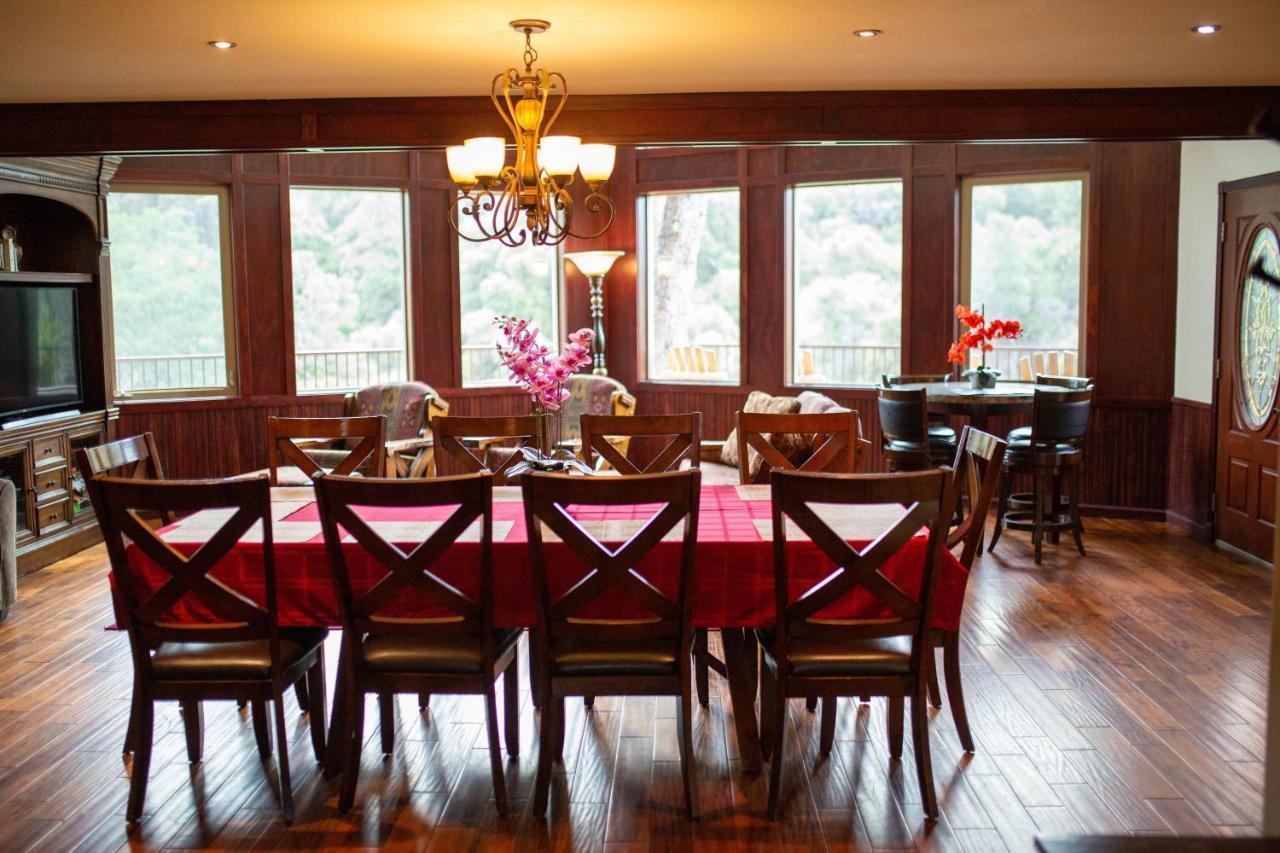 Riverfront Property With Waterfalls Near Yosemite And Bass Lake Oakhurst Eksteriør bilde