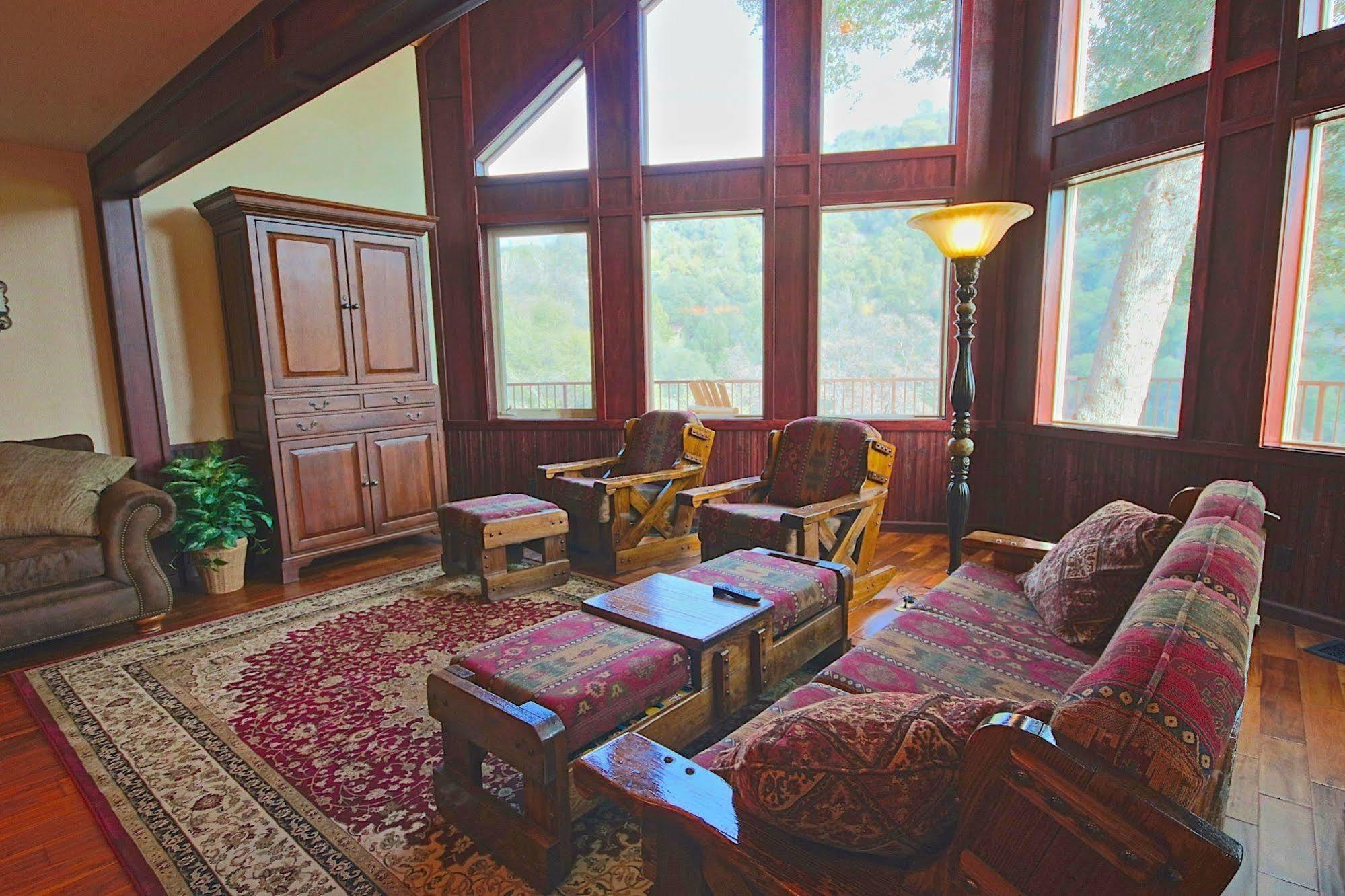 Riverfront Property With Waterfalls Near Yosemite And Bass Lake Oakhurst Eksteriør bilde